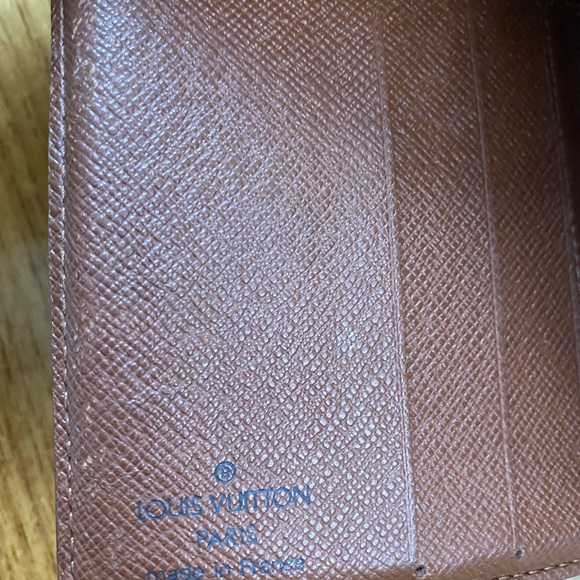 LV Compact Zippe Wallet Monogram Canvas - Picture 9 of 13